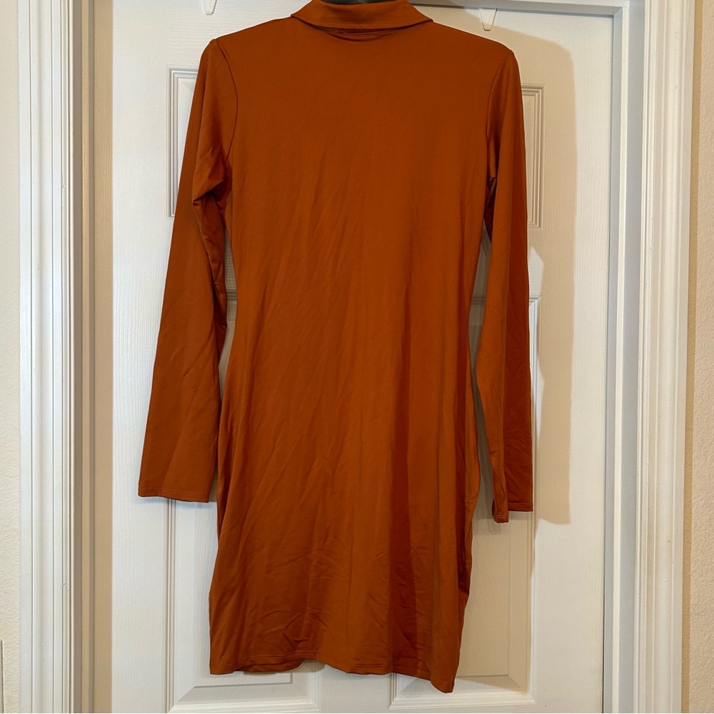 Guess Burnt Orange Ruched Long Sleeve Dress Size L - Picture 8 of 8